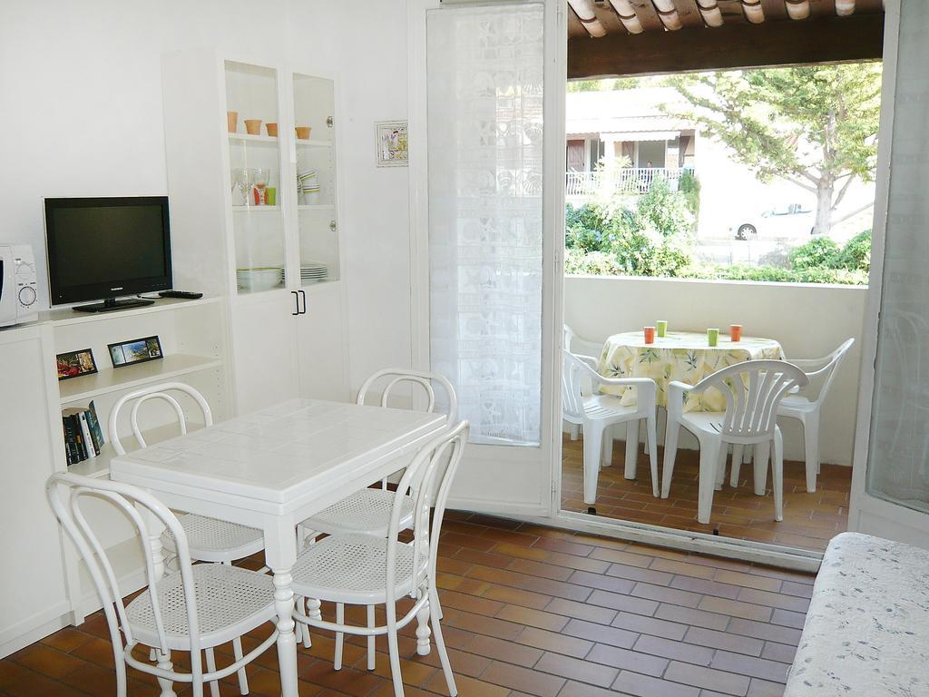 Apartment Les Aigues Marines-12 By Interhome La Madrague Exterior photo